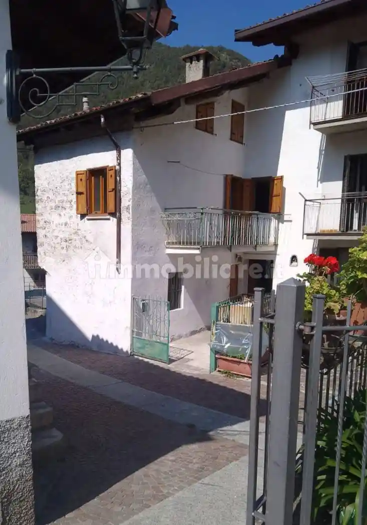 Villetta a schiera in vendita a San Pellegrino Terme