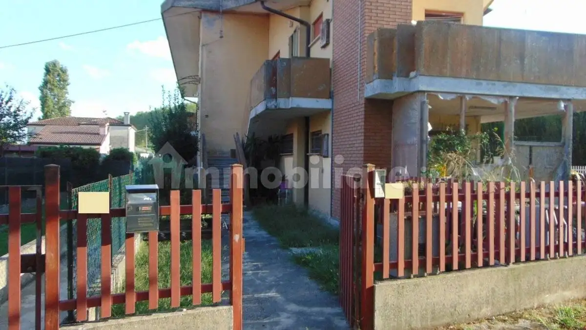 Appartamento in vendita a Papozze