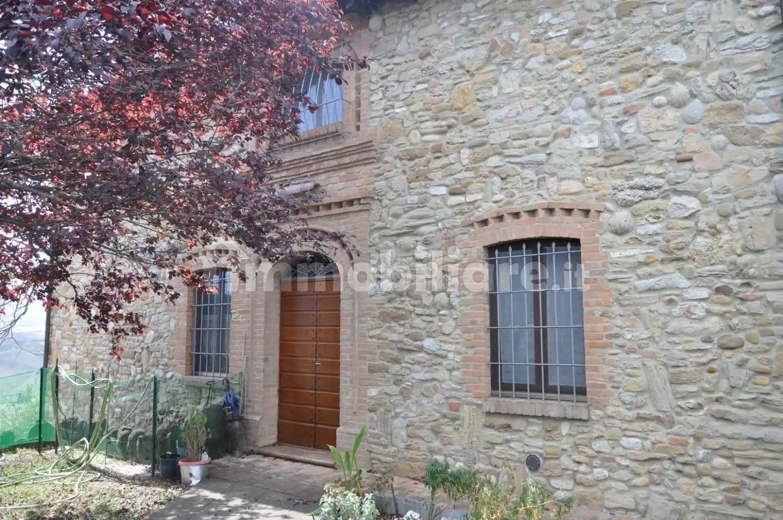 Rustico - Casale in vendita a Lugagnano Val d'Arda