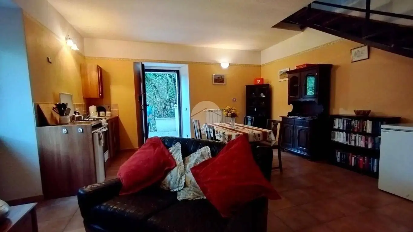 Terratetto unifamiliare Casa Indipendente Strada vicinale del molino 1, Fagnano Alto - foto 5