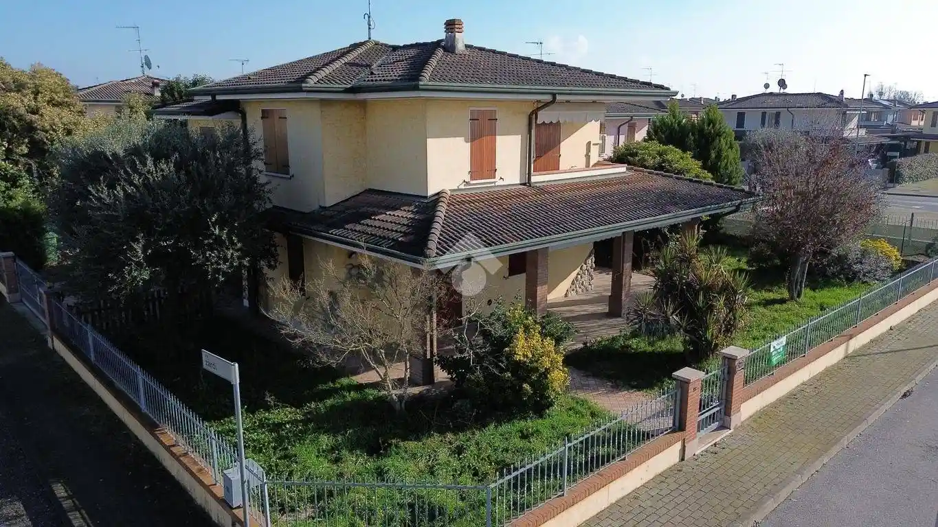 Villa in vendita a Marmirolo