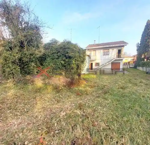 Villa in vendita a Adria