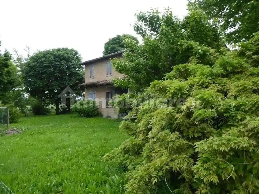 Villa in vendita a Modena