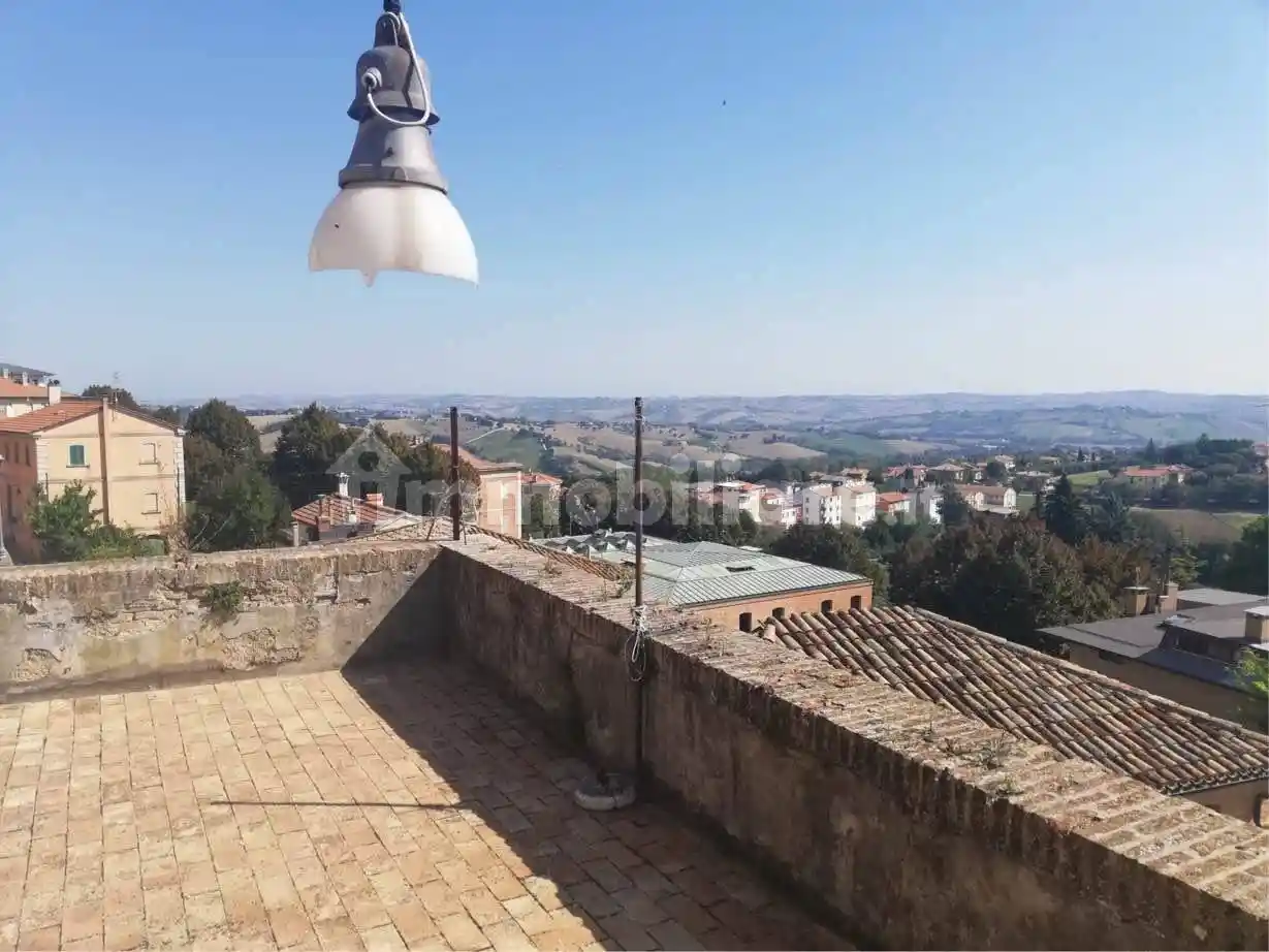 Appartamento in vendita a Ostra Vetere