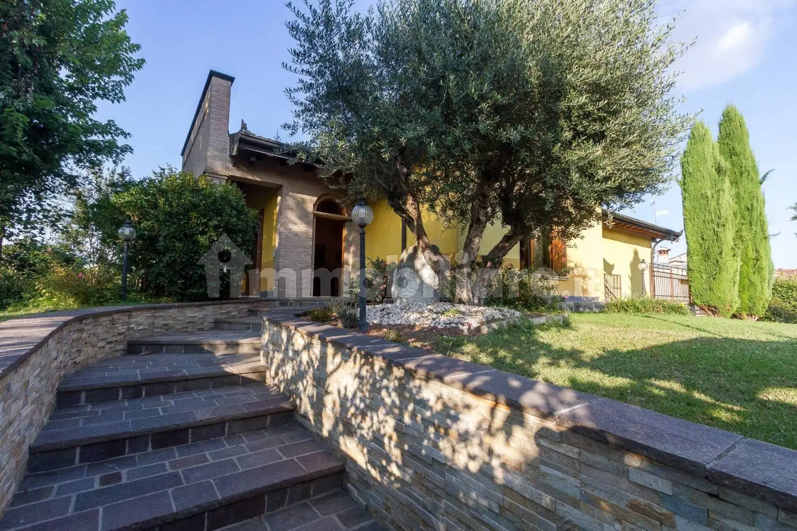 Villa in vendita a Cremona