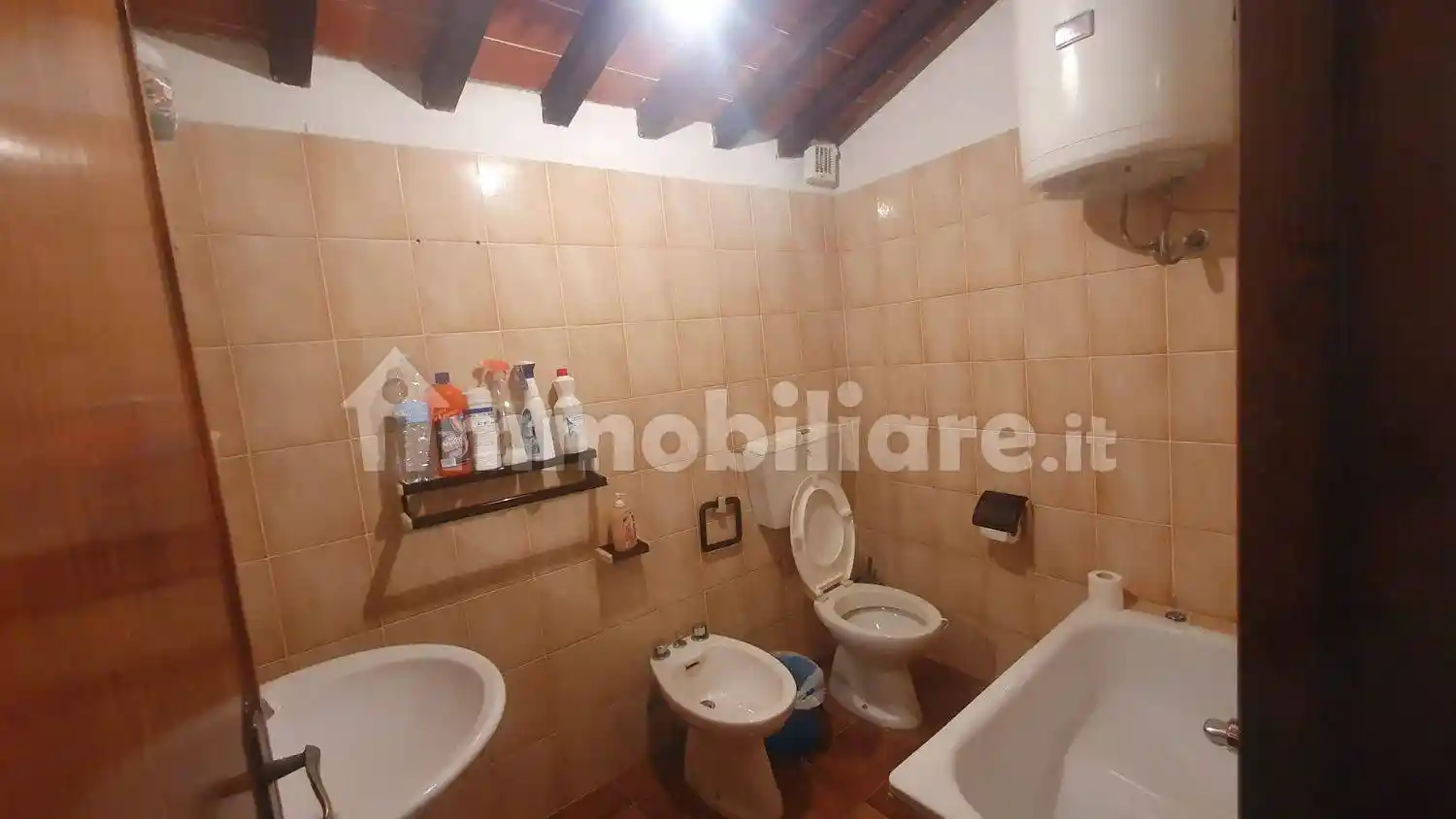 Appartamento in vendita a Stazzema