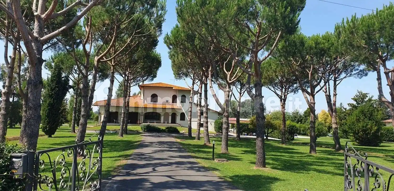Villa in vendita a Pietrasanta