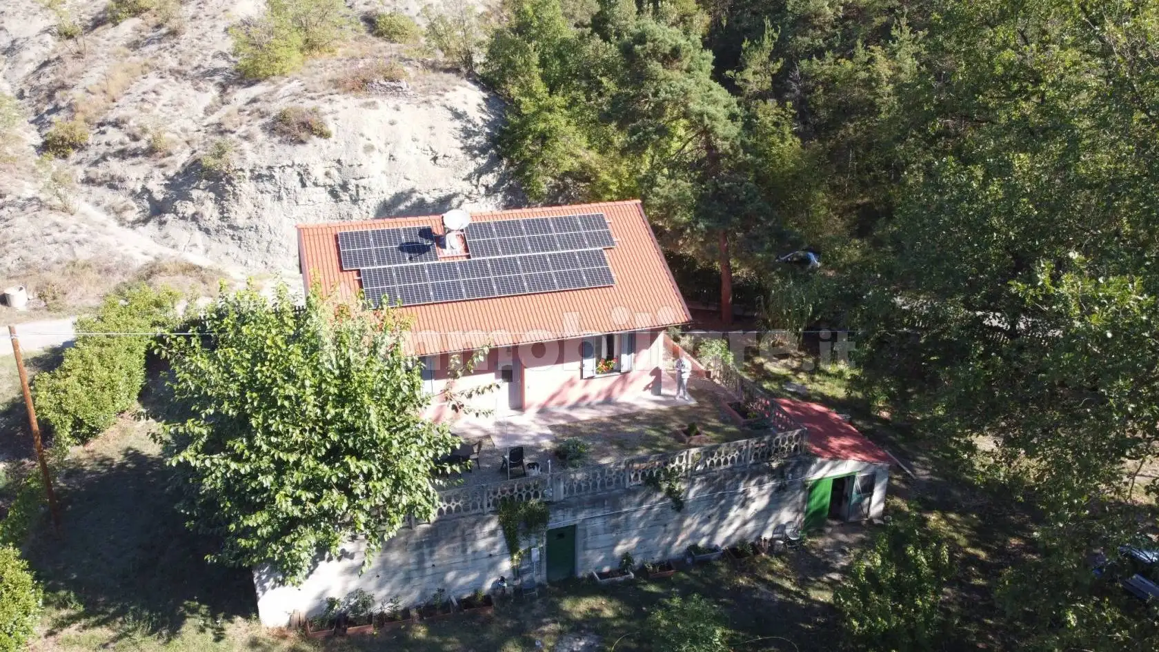 Casa indipendente in vendita a Mombaldone