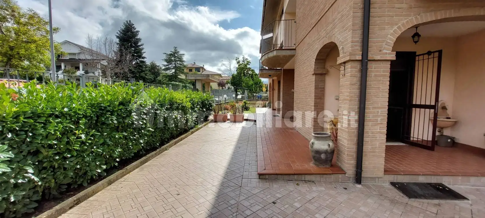 Appartamento in vendita a Colledara