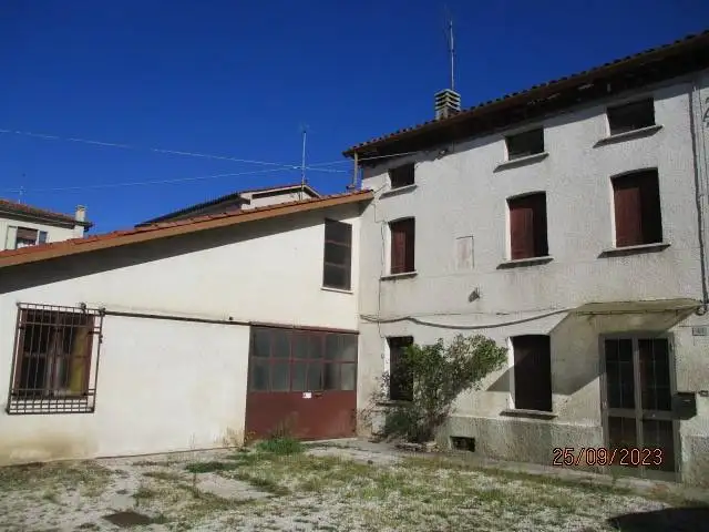 Rustico - Casale in vendita a Carrè