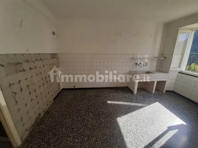 Terratetto unifamiliare 110 m², buono stato, Favale di Malvaro - foto 3