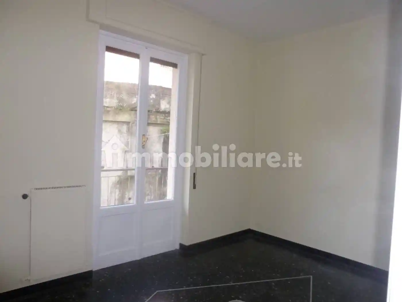 Appartamento in vendita a Serra Riccò