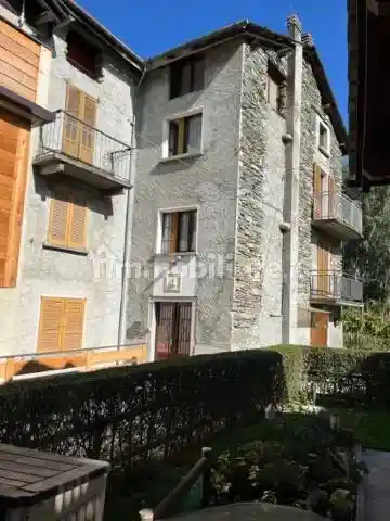 Casa indipendente in vendita a Caspoggio