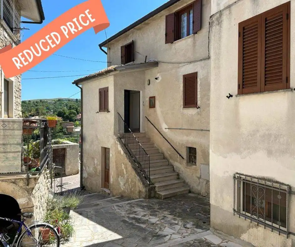 Casa indipendente in vendita a Roccamorice