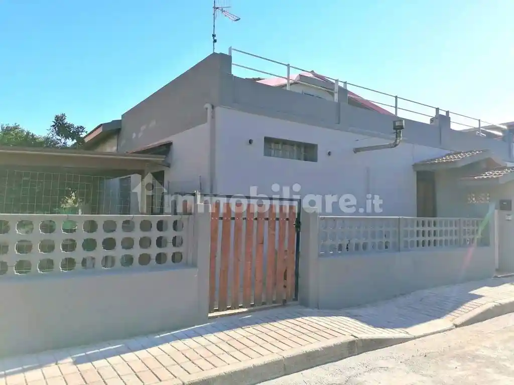 Appartamento in vendita a Carbonia