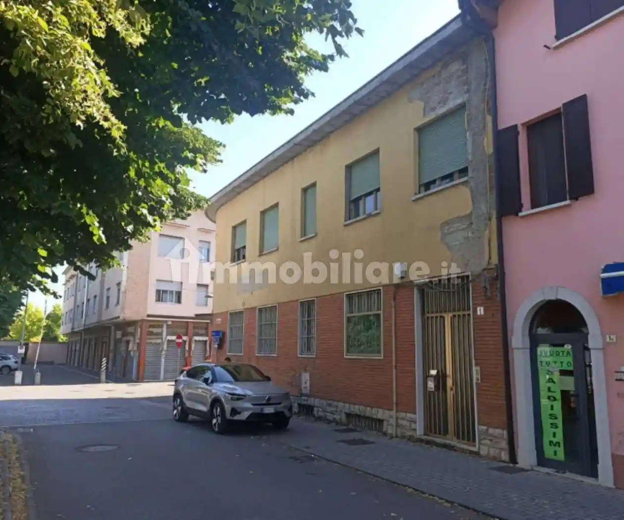 Palazzo - Edificio in vendita a Bagnolo Mella