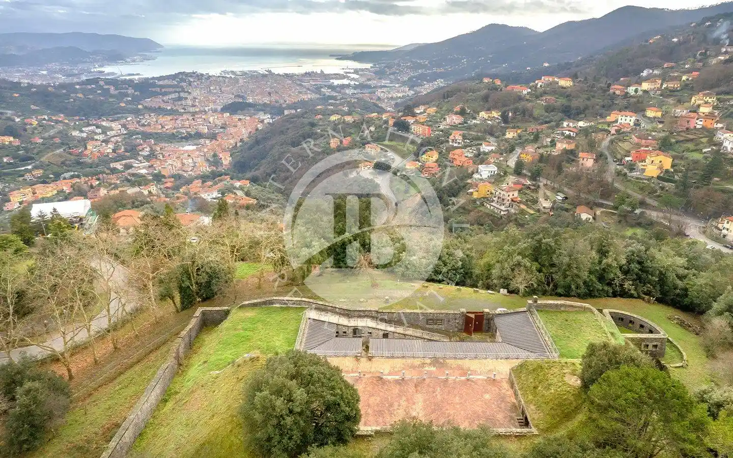 Villa in vendita a La Spezia