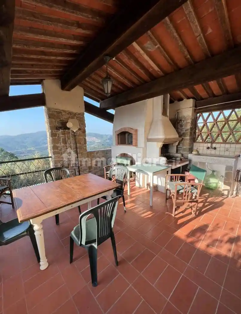 Rustico - Casale in vendita a Serravalle Pistoiese