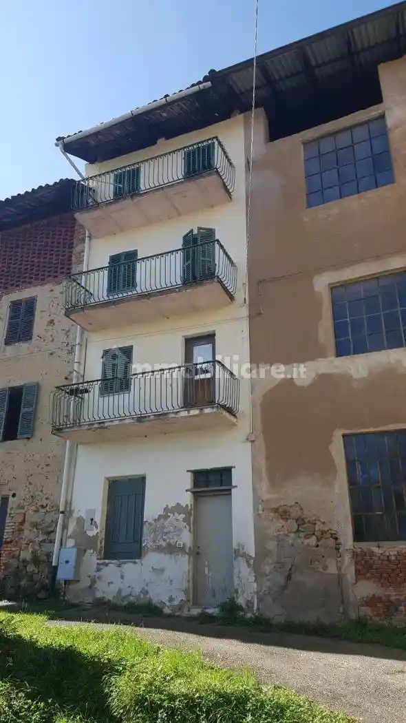 Casa indipendente in vendita a Valdilana
