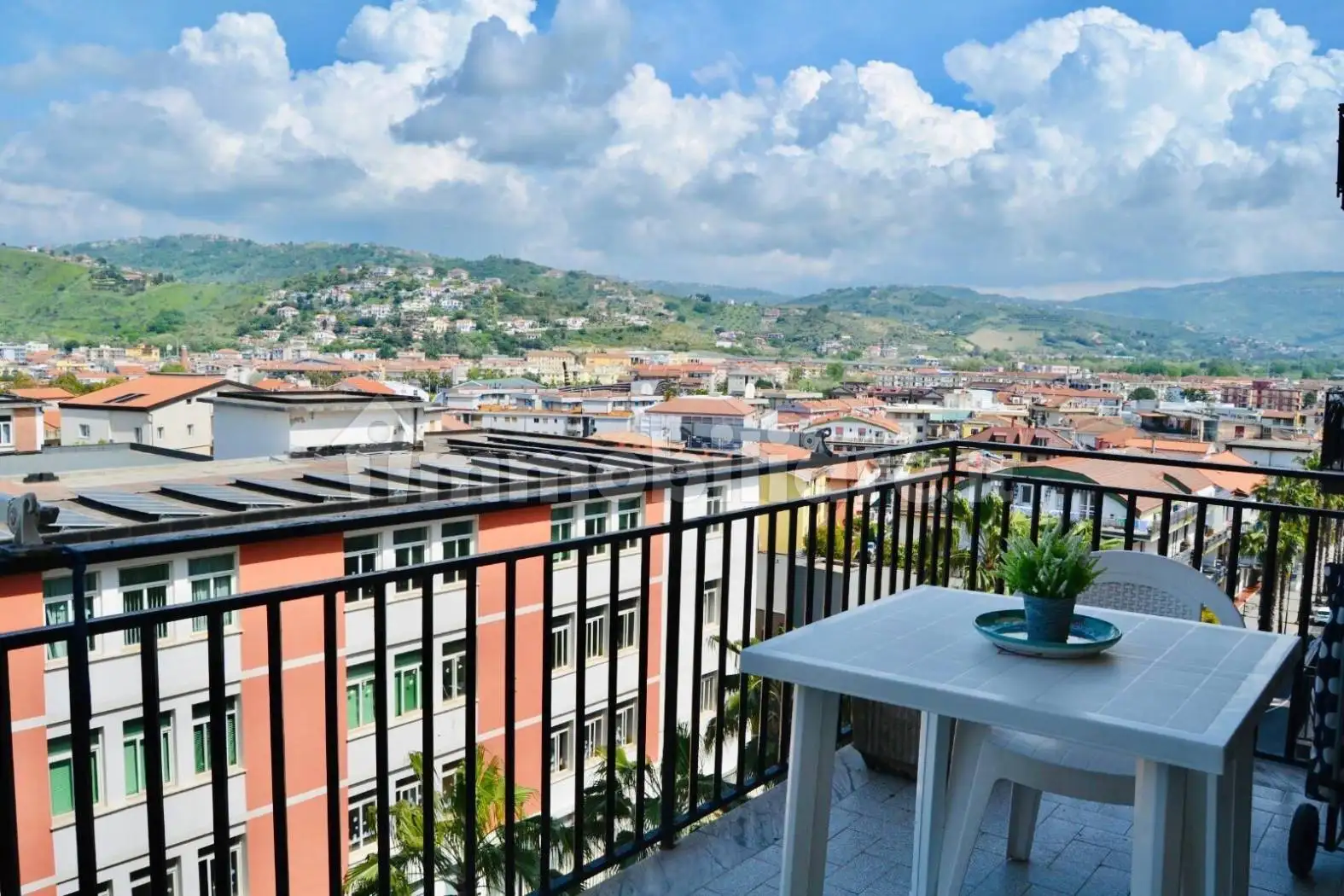 Palazzo - Edificio in Affitto - foto 5