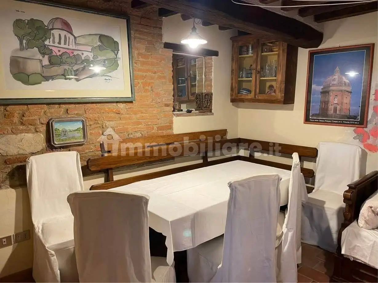 Villa in vendita a Castiglione del Lago