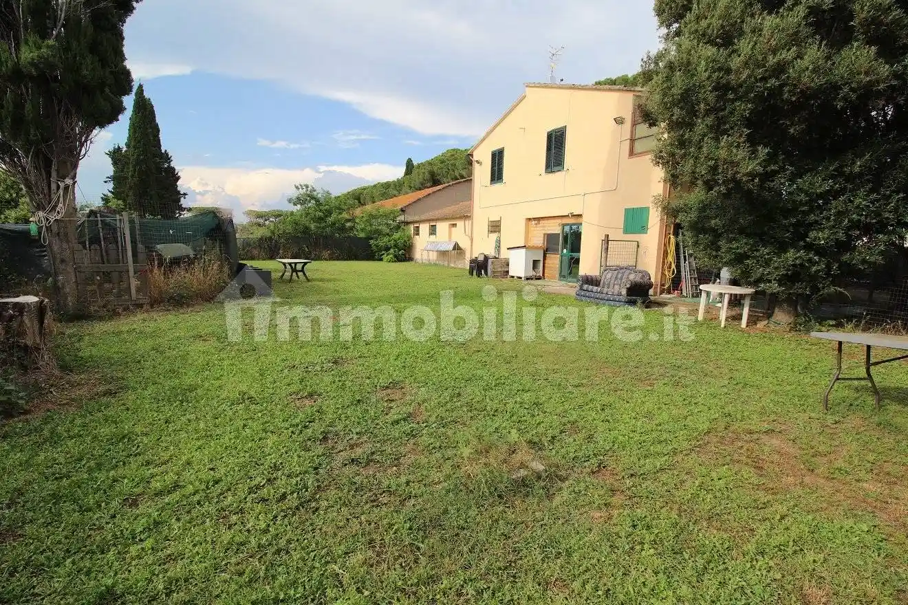 Rustico - Casale in vendita a Grosseto