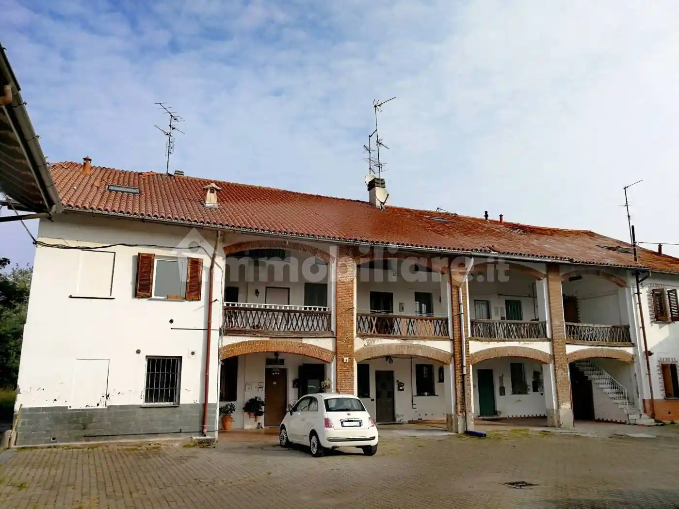 Appartamento in vendita a Monza