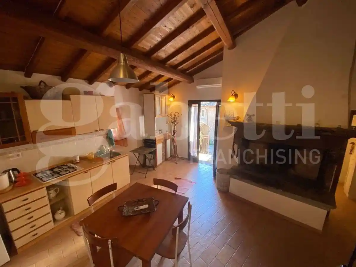 Appartamento in vendita a Vasanello