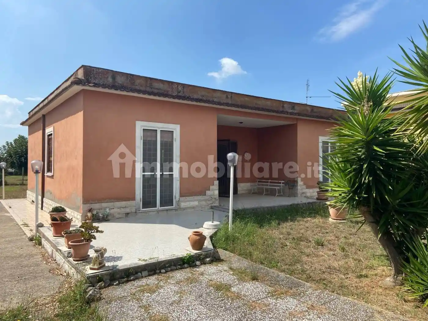 Villa in vendita a Cisterna di Latina