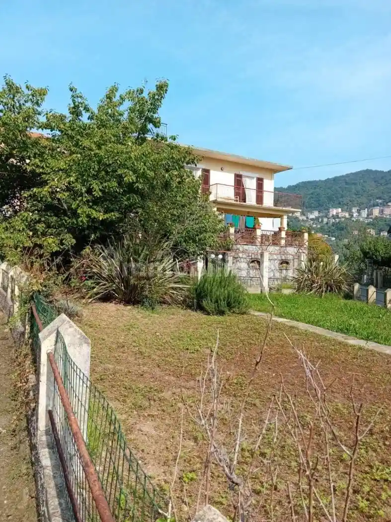 Appartamento in vendita a Uscio