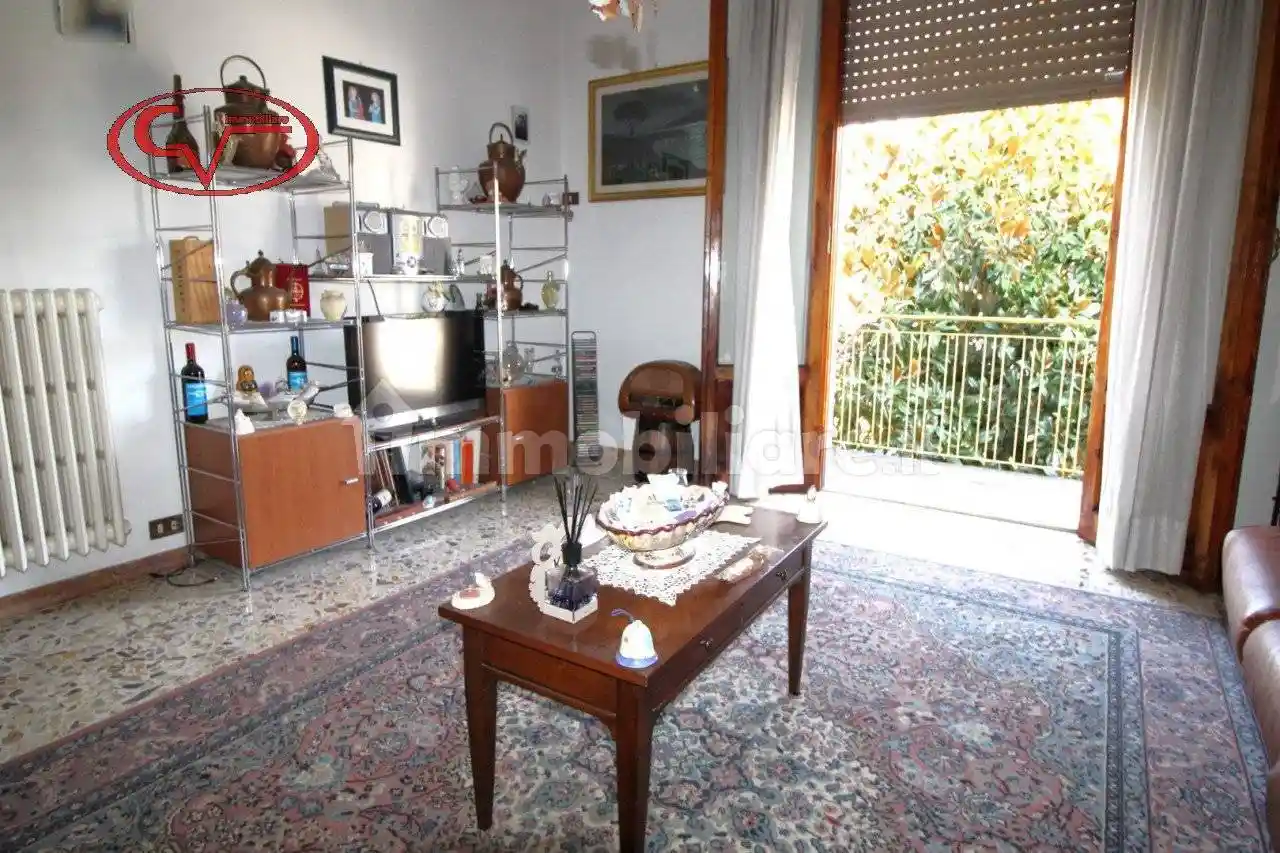 Casa indipendente in vendita a San Giovanni Valdarno