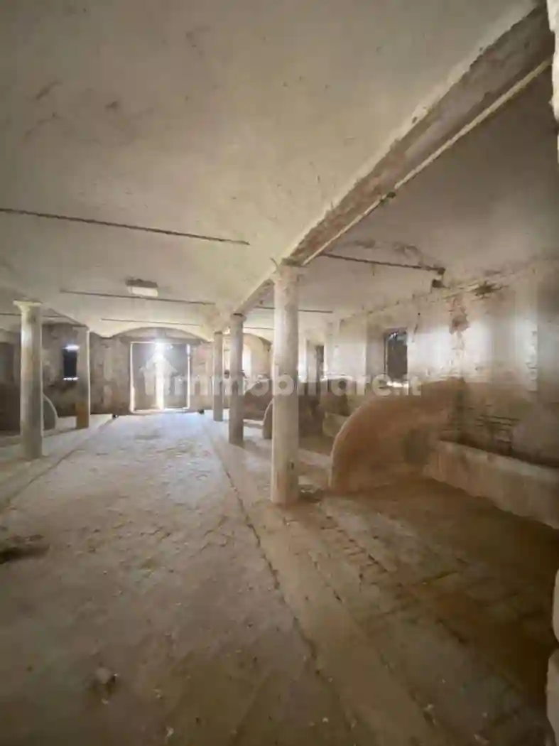 Palazzo - Edificio - foto 2