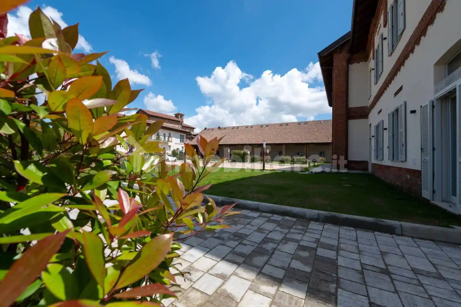 Appartamento in vendita a Novara