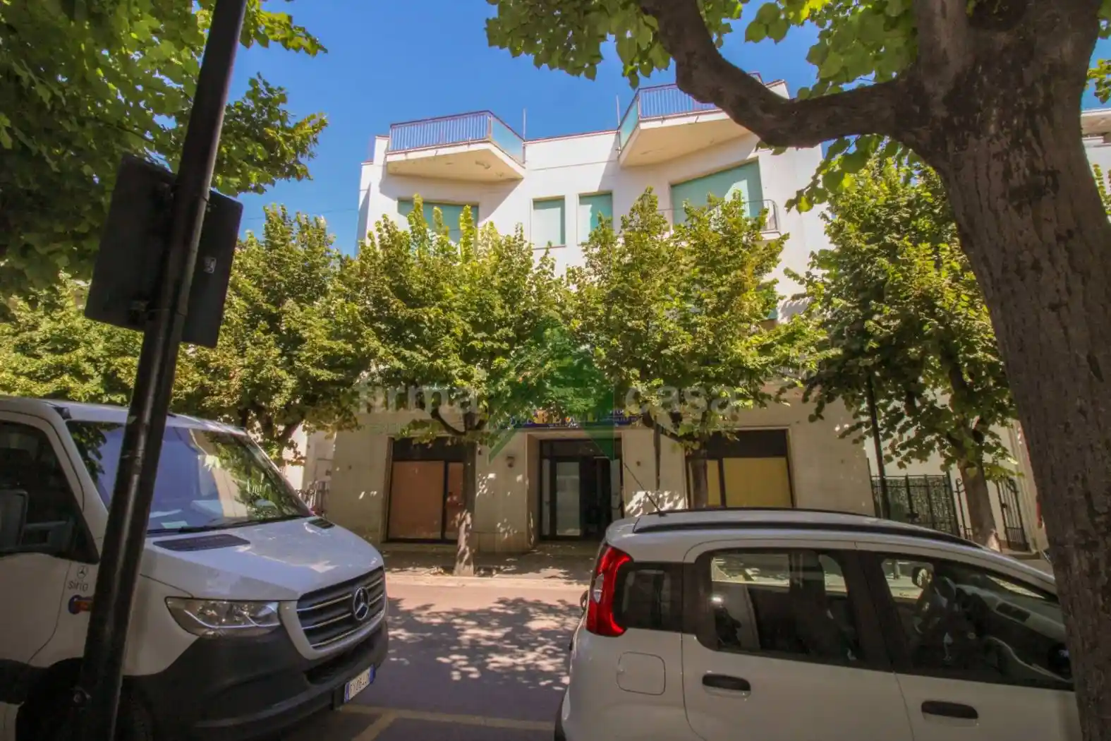 Palazzo - Edificio in Vendita - foto 2