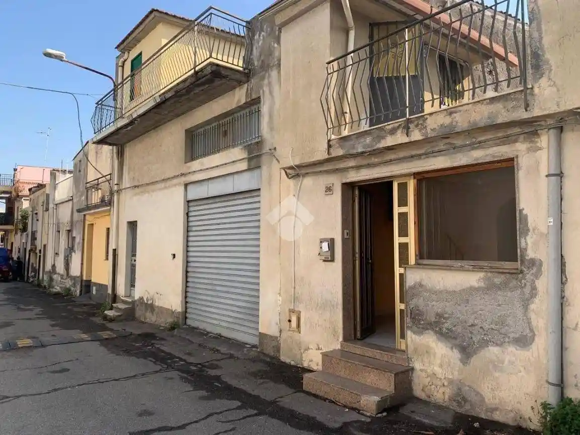 Casa indipendente in vendita a Giarre