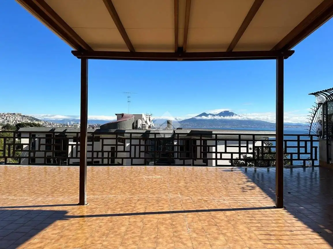 Villetta a schiera in vendita a Napoli