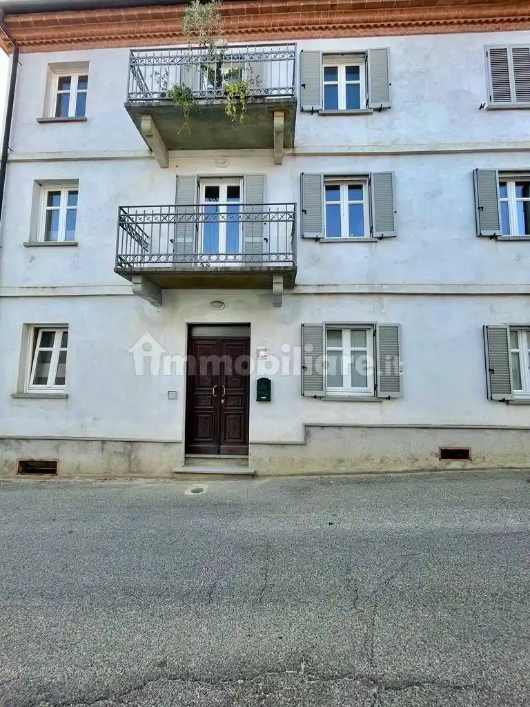 Appartamento in affitto a Montaldo Scarampi