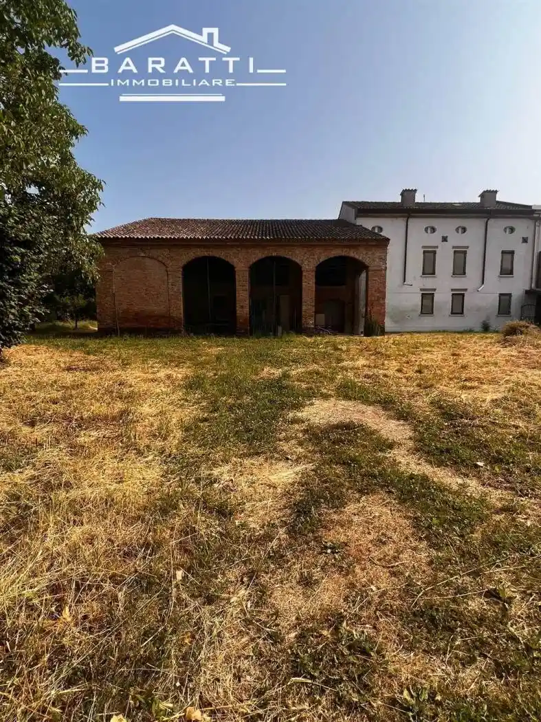Rustico - Casale in vendita a Luzzara