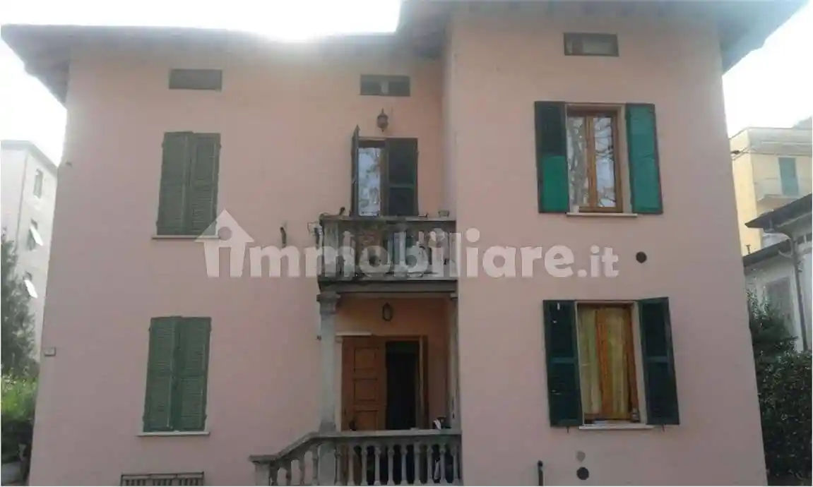 Casa indipendente in vendita a Reggio Emilia