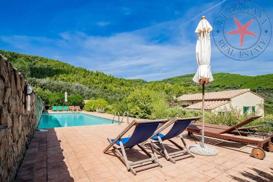 Palazzo - Edificio in vendita a Portoferraio