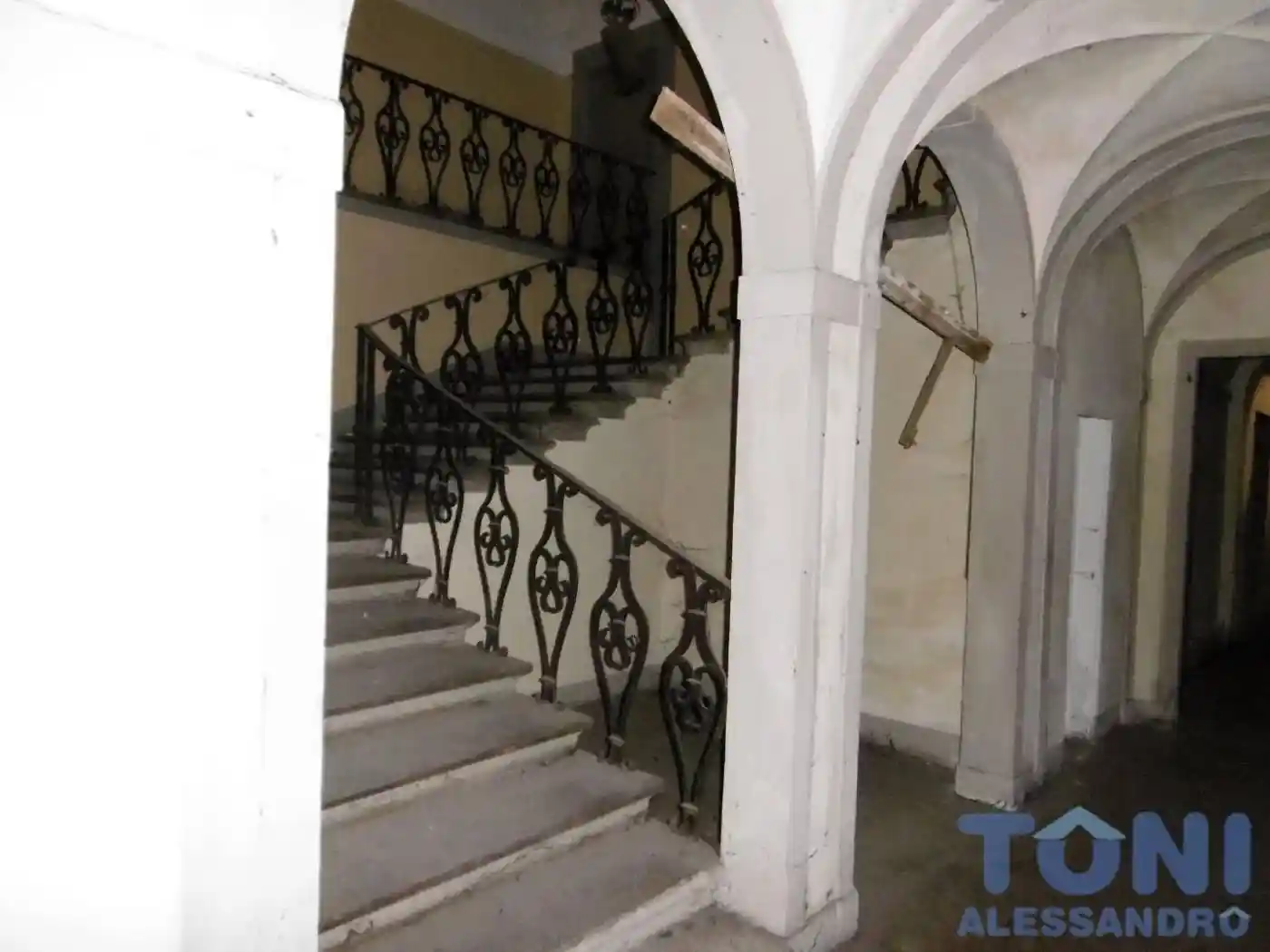 Villa unifamiliare, da ristrutturare, 2500 m², Villanuova - Piovola, Empoli - foto 3