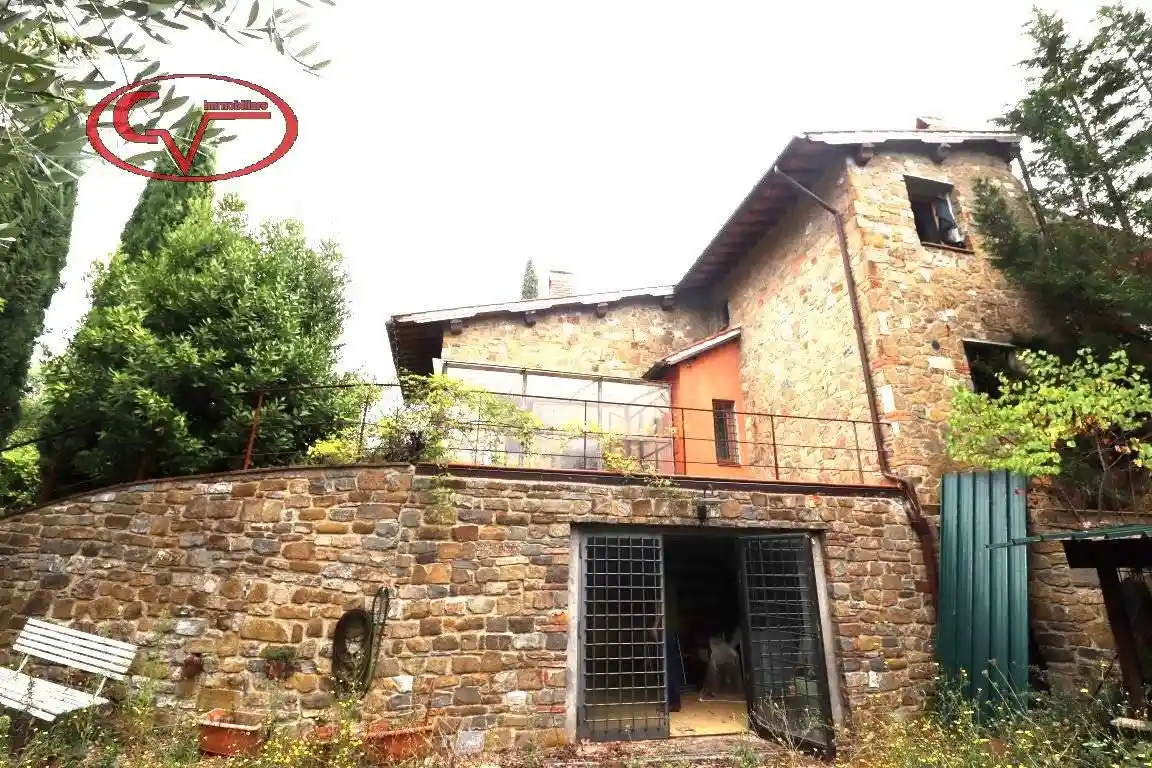 Casa indipendente in vendita a Greve in Chianti
