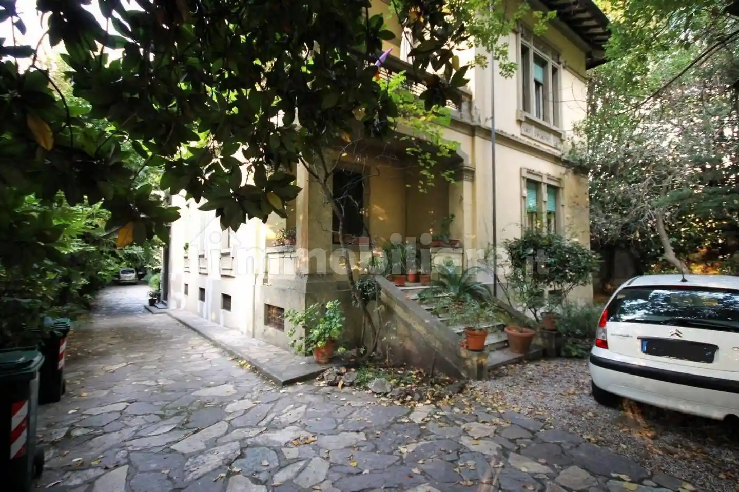 Villa in vendita a Lucca