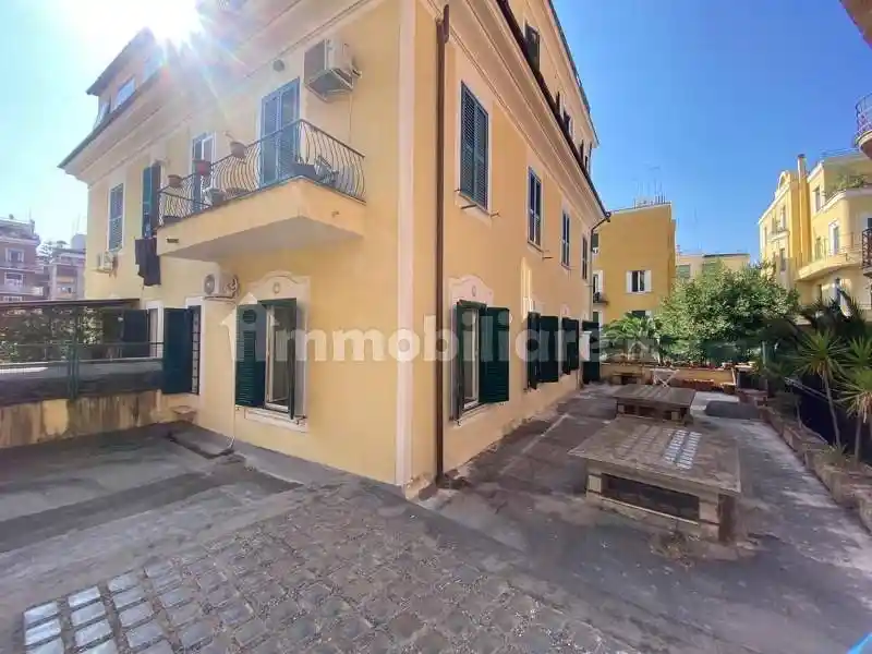 Appartamento in affitto a Roma