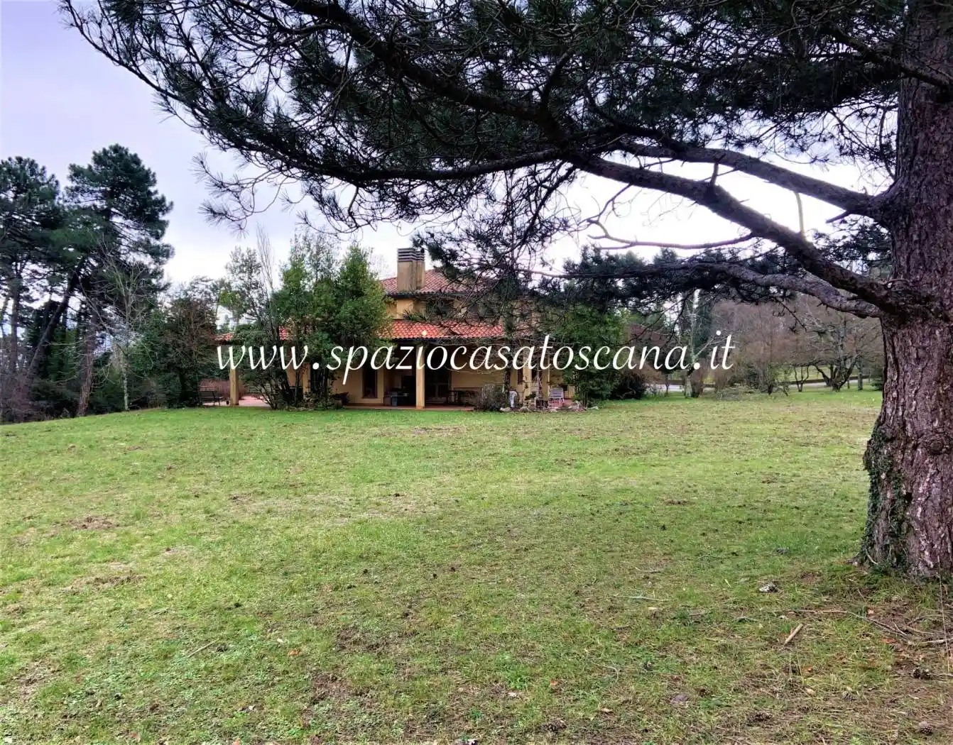 Villa in vendita a Prato