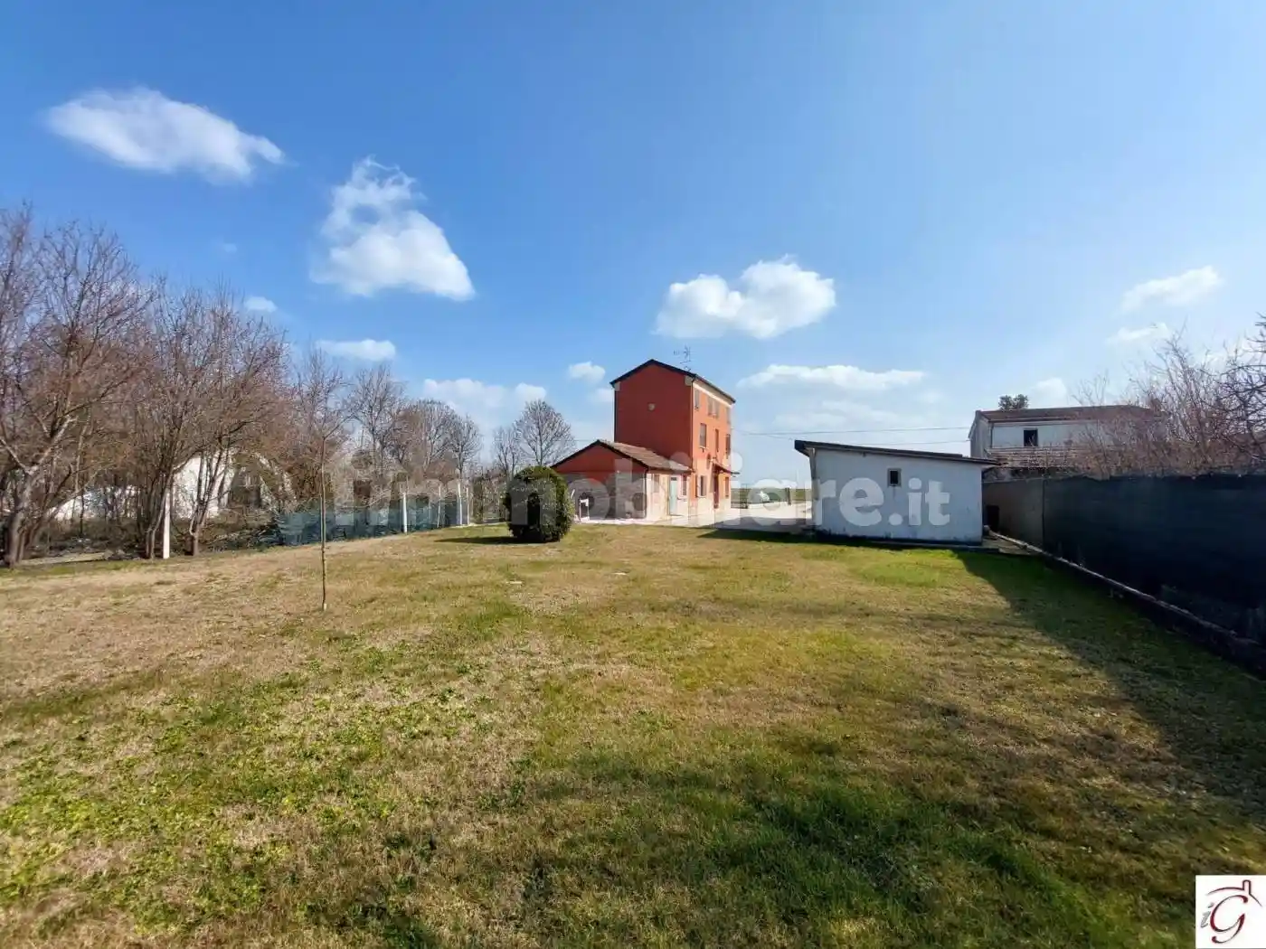 Casa indipendente in vendita a Mirandola