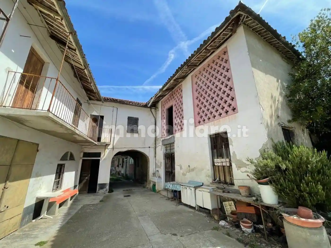 Rustico - Casale in vendita a Santo Stefano Belbo