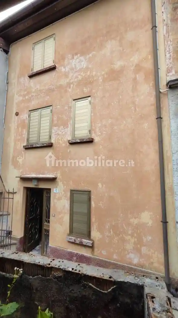 Villa in vendita a Tolmezzo