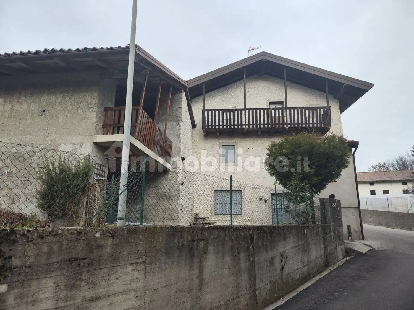 Villa in vendita a Enemonzo