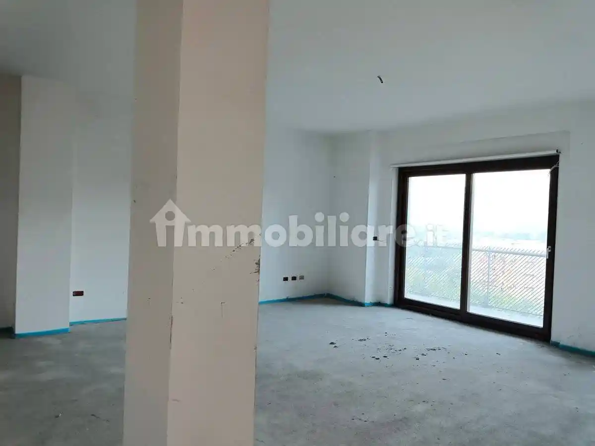 Quadrilocale via Crati, 72, Roges, Rende - foto 3